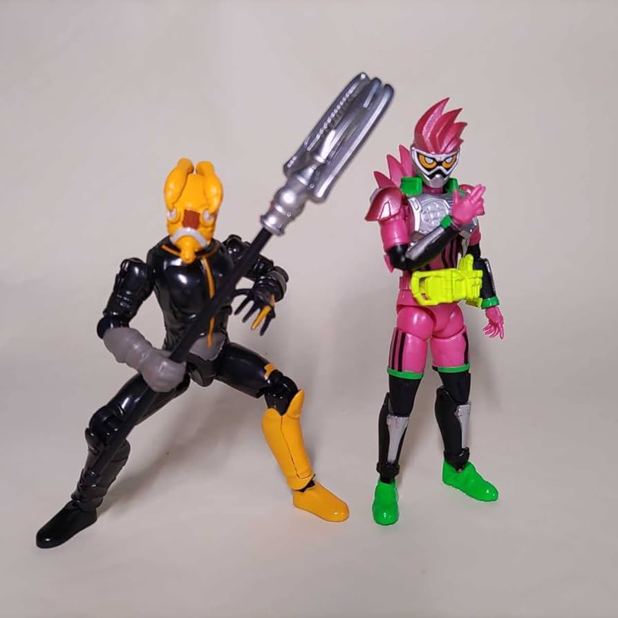 BANDAI - 専用！エグゼイドセット DXゲイツ クリスマスジオウ DXエグゼイドライドウォッチ｜仮面ライダーおもちゃウェブ